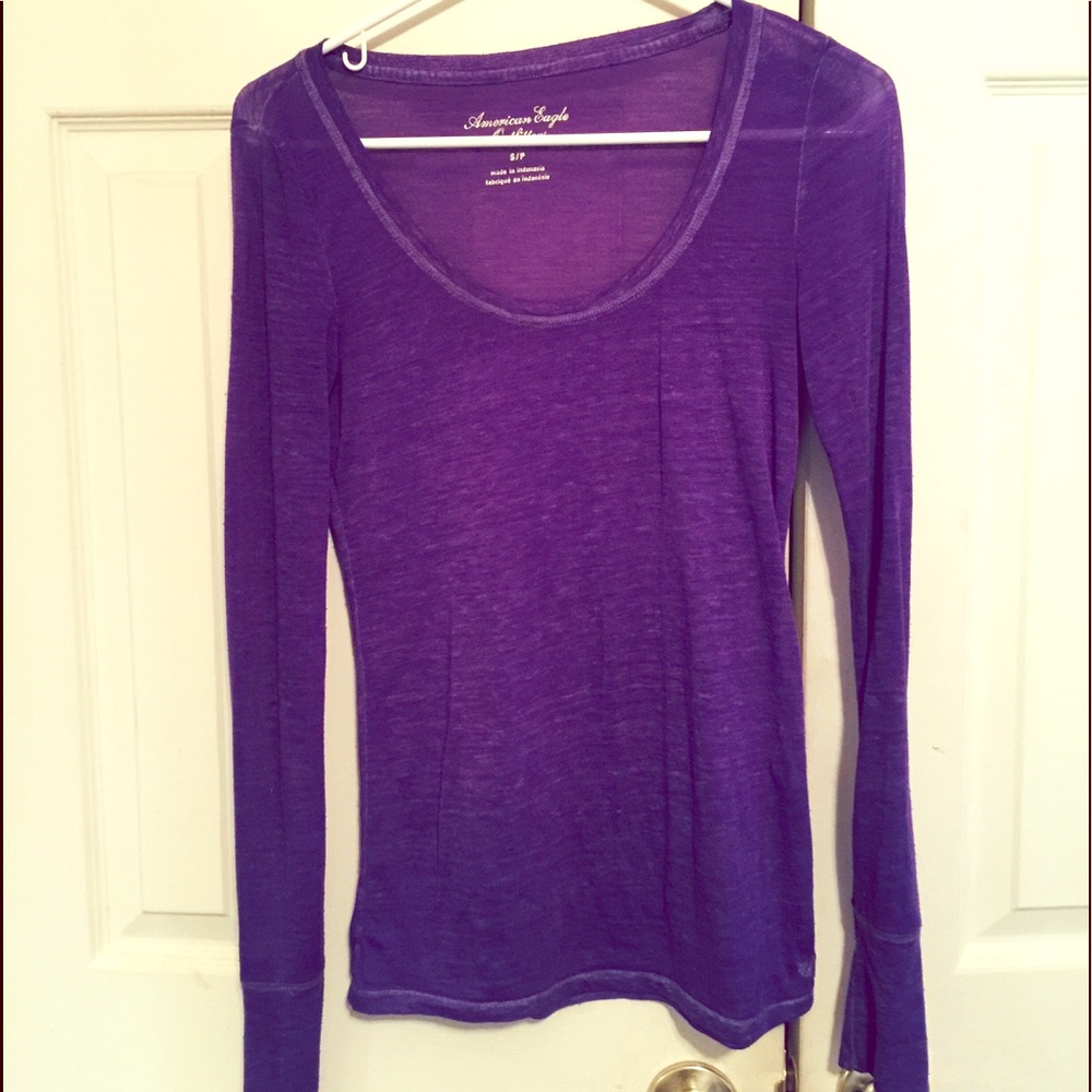 Aeropostale shirt long sleeve purple small sice .